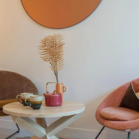 Pink & Wood Cocoon * París