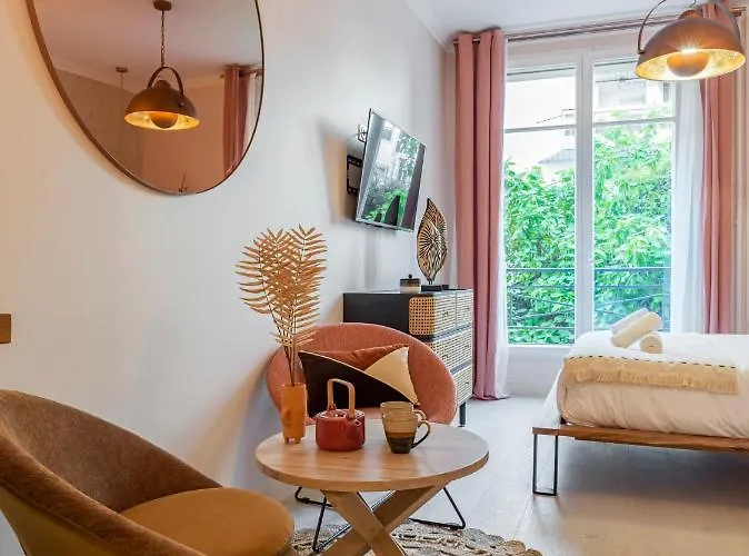 Apartament Pink & Wood Cocoon Paryż
