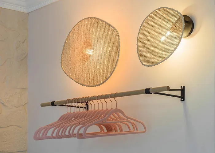 Pink&wood Cocoon Lejlighed
